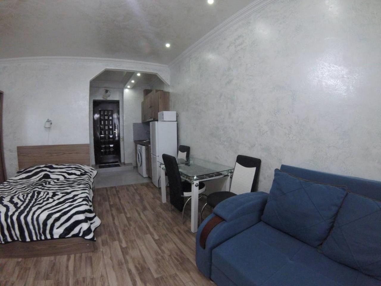 Sky-G Sea View Apartment Батуми Экстерьер фото