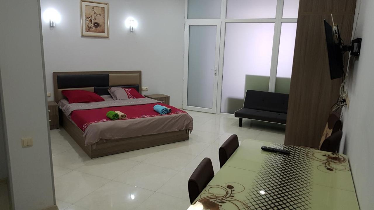 Sky-G Sea View Apartment Батуми Экстерьер фото